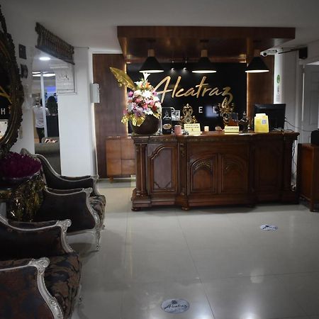 Hotel Alcatraz Yarumal Екстериор снимка