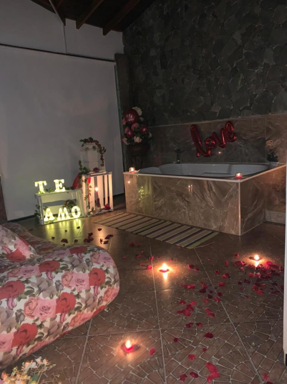 Hotel Alcatraz Yarumal Стая снимка